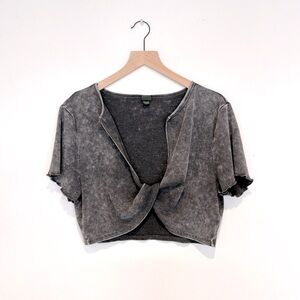 wild fable twisted crop top - ribbed vintage wash black tee - XXL - EUC